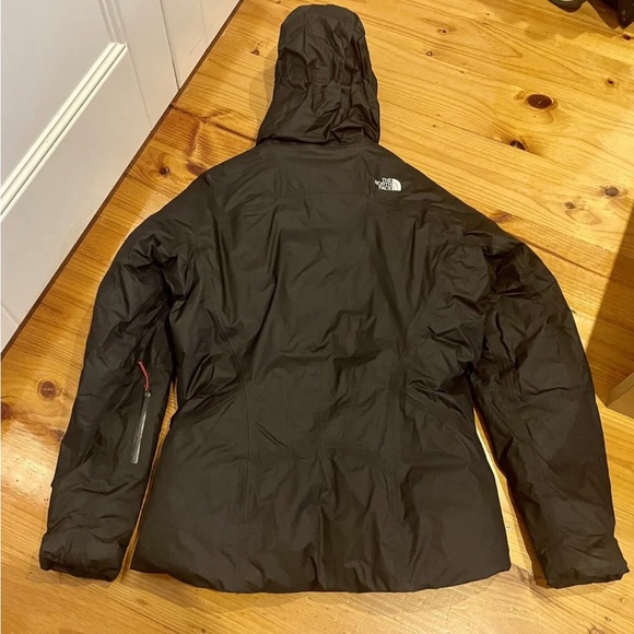 North Face waterproof puffer/down jacket - Picture 4 of 4